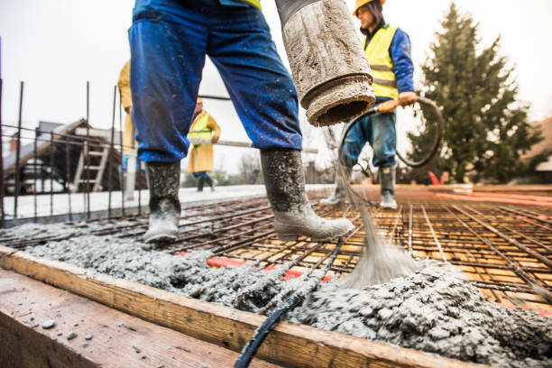 Best Commercial Concrete Services in South Russell, OH